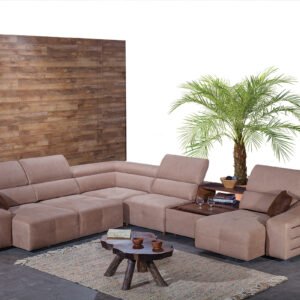 Azra hoeksalon bruin